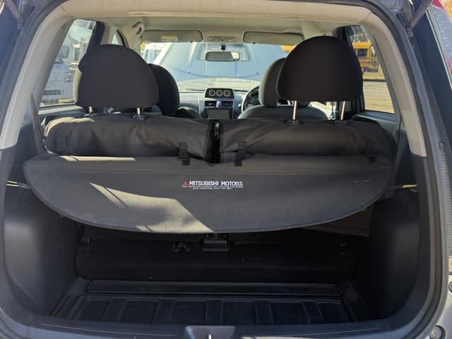 2010 Mitsubishi Colt JDM car for sale — photo 8 of 10