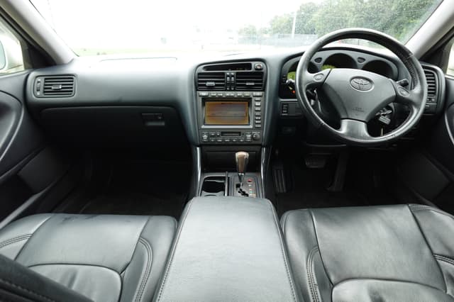 2000 Toyota Aristo JDM car for sale — photo 14 of 19