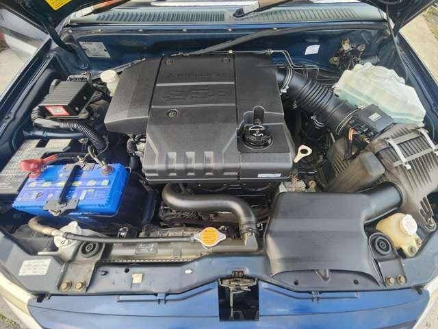 2001 Mitsubishi Pajero JDM car for sale — photo 11 of 20
