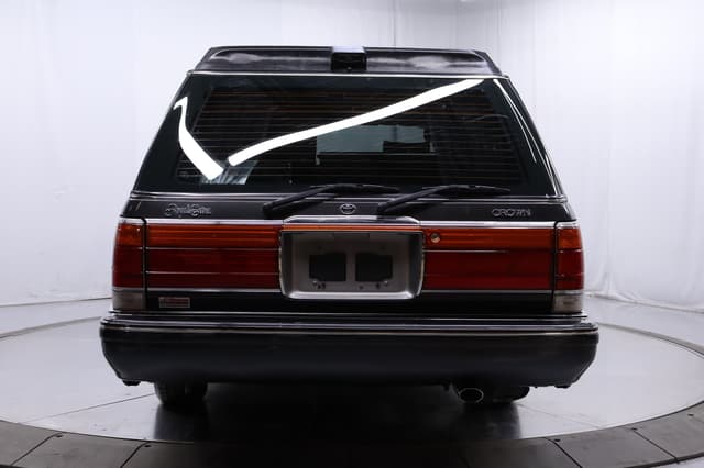 1999 Toyota Crown JDM car for sale — photo 6 of 25