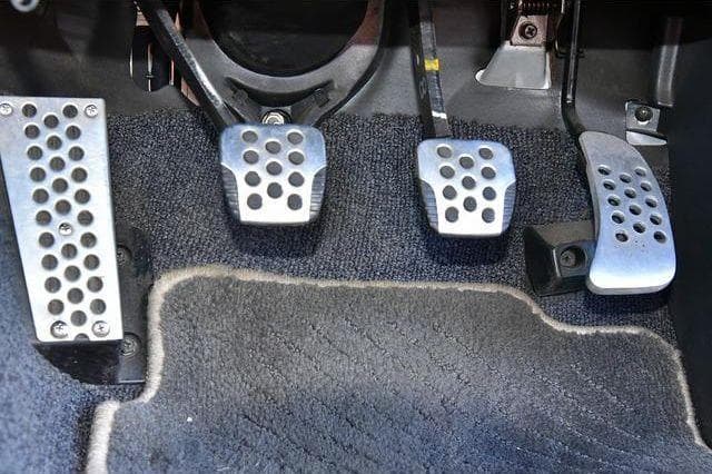 1994 Nissan Skyline JDM car for sale — photo 22 of 25