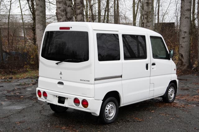 2000 Mitsubishi Minicab JDM car for sale — photo 6 of 15