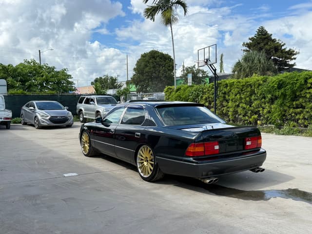1999 Toyota Celsior JDM car for sale — photo 8 of 21