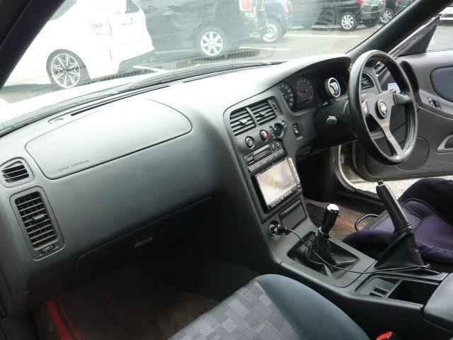 1997 Nissan Skyline JDM car for sale — photo 7 of 25
