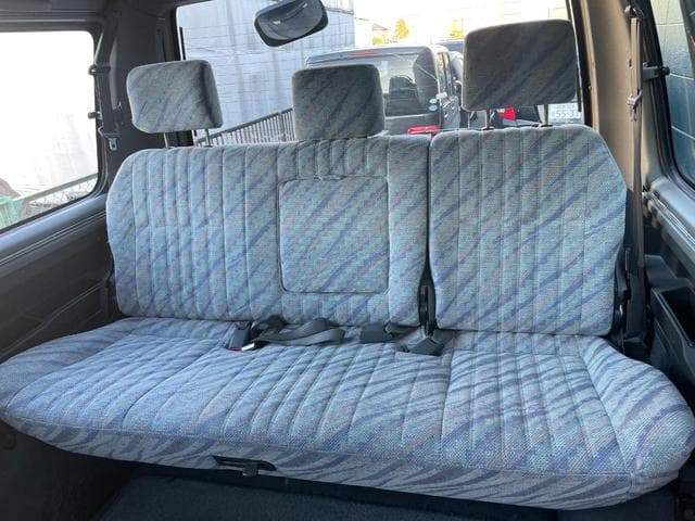 1991 Mitsubishi Delica JDM car for sale — photo 10 of 25