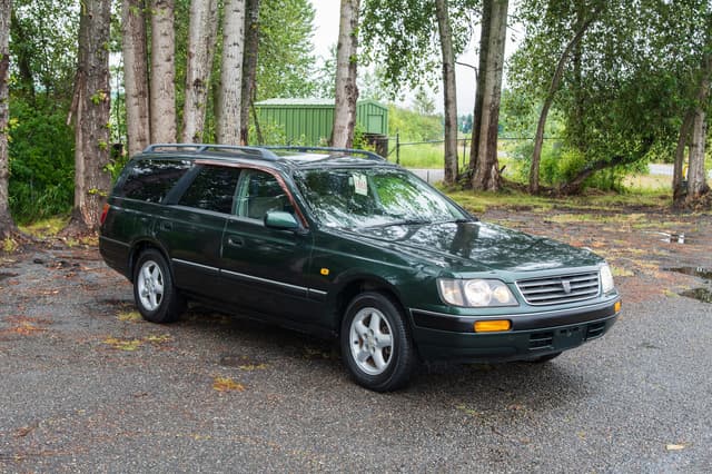 1996 Nissan Stagea JDM car for sale — photo 3 of 15