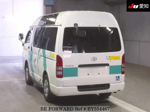 2005 Toyota HiAce JDM car for sale — photo 2 of 8