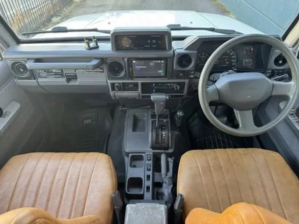 1990 Toyota Land Cruiser Prado JDM car for sale — photo 8 of 17