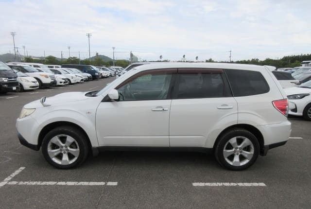 2010 Subaru Forester JDM car for sale — photo 2 of 25