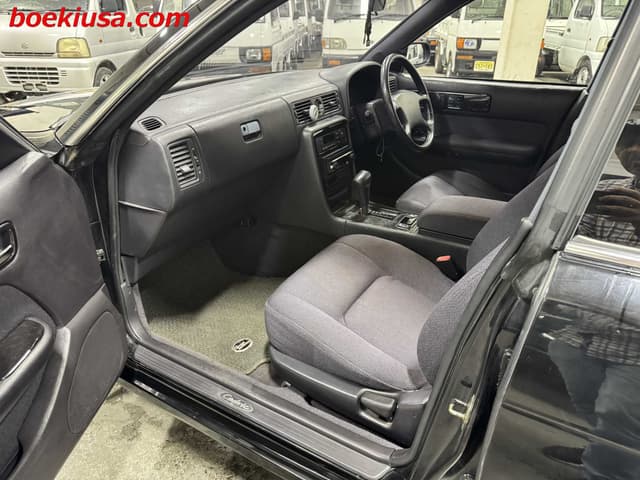 1992 Nissan Cedric JDM car for sale — photo 15 of 25