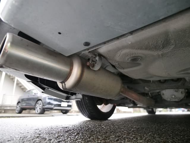 2001 Subaru Legacy JDM car for sale — photo 24 of 25