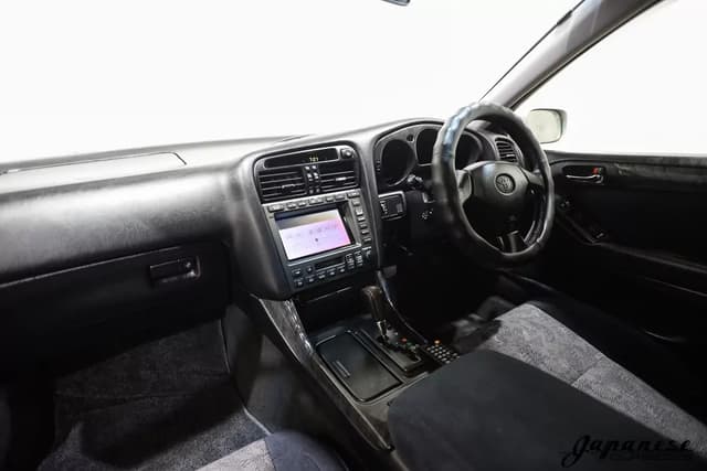 1997 Toyota Aristo JDM car for sale — photo 9 of 25