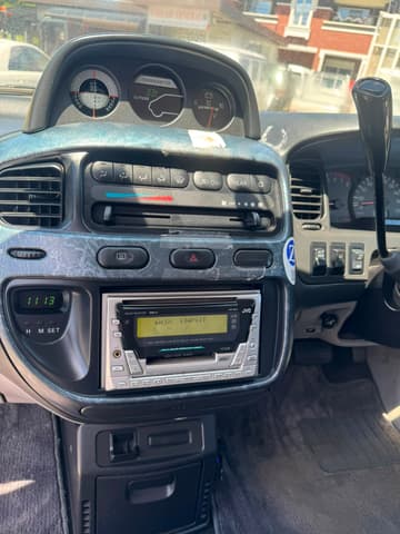 2000 Mitsubishi Delica JDM car for sale — photo 9 of 14