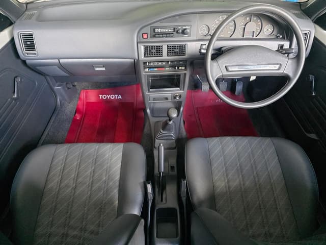 1990 Toyota Corolla JDM car for sale — photo 2 of 25