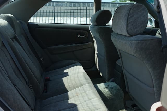 1999 Toyota Chaser JDM car for sale — photo 14 of 17
