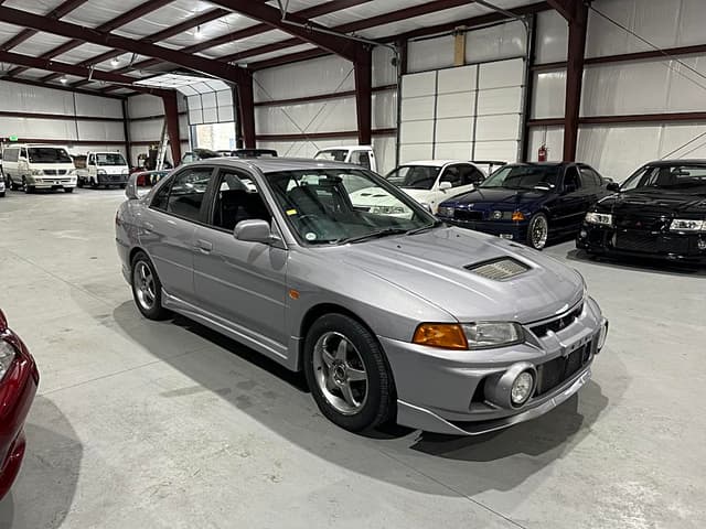1996 Mitsubishi Lancer Evolution JDM car for sale — photo 3 of 10