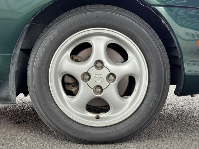 1999 Mazda Roadster (Eunos Roadster / MX-5) JDM car for sale — photo 20 of 25