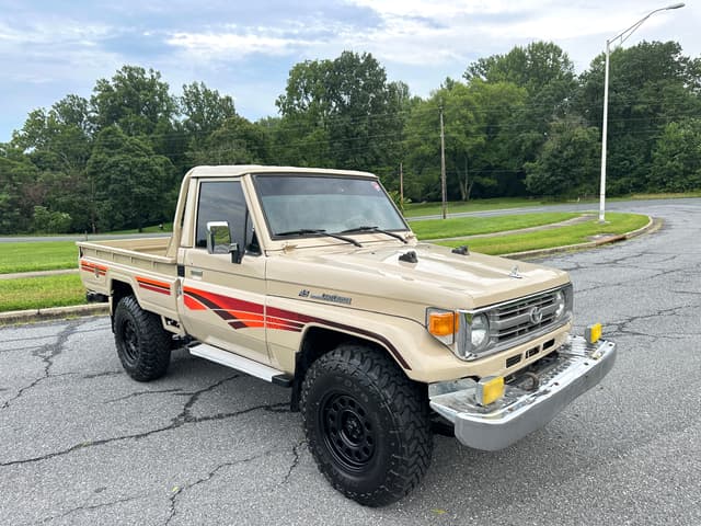 1999 Toyota Land Cruiser JDM car for sale — photo 2 of 20