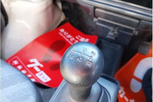 2005 Suzuki Carry JDM car for sale — photo 15 of 20
