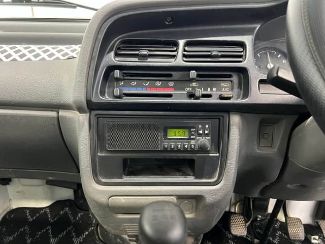 1998 Suzuki Carry JDM car for sale — photo 11 of 25
