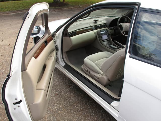 1997 Toyota Soarer JDM car for sale — photo 14 of 23