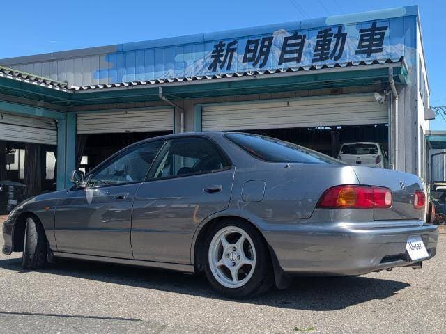 1998 Honda Integra JDM car for sale — photo 13 of 20