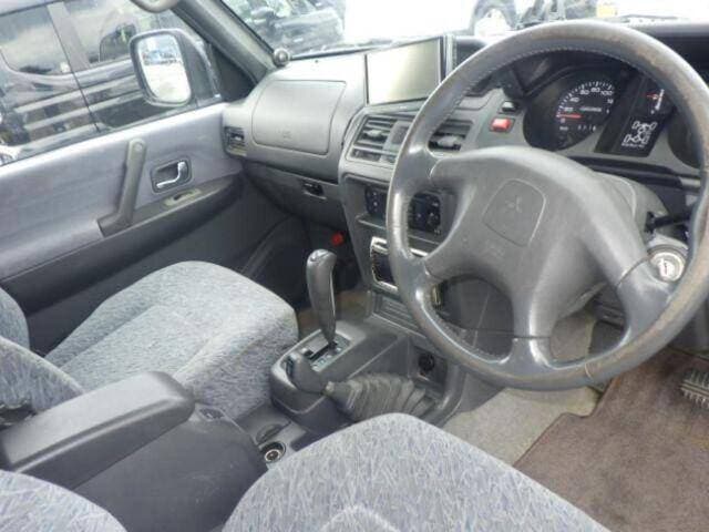 1997 Mitsubishi Pajero JDM car for sale — photo 6 of 6