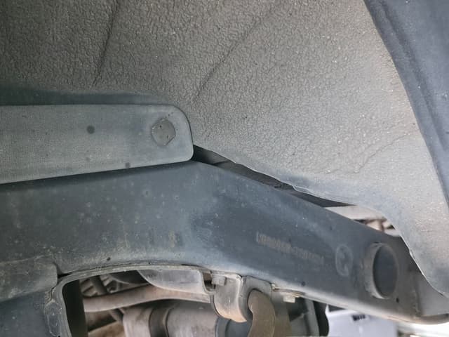 2000 Isuzu JDM car for sale — photo 19 of 25