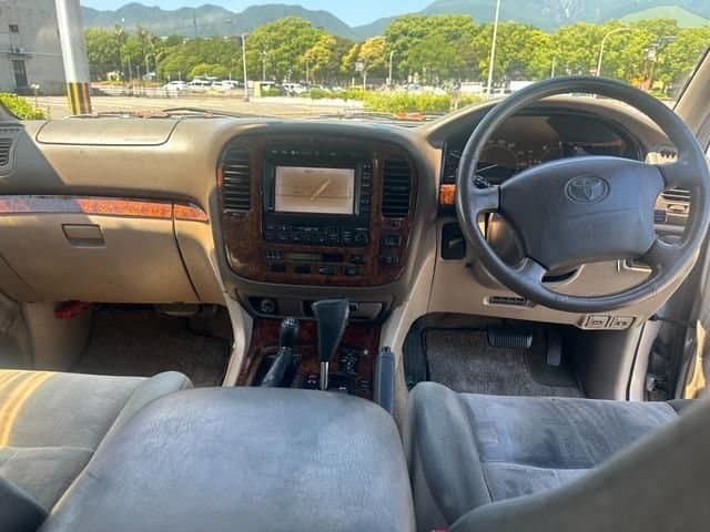 2000 Toyota Land Cruiser JDM car for sale — photo 3 of 9