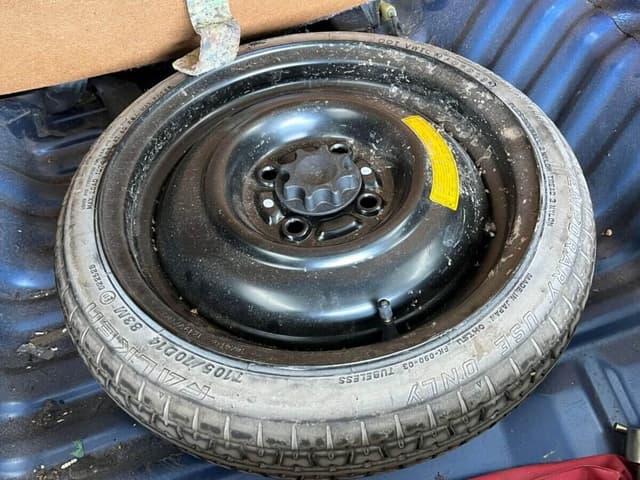 1998 Daihatsu JDM car for sale — photo 24 of 25
