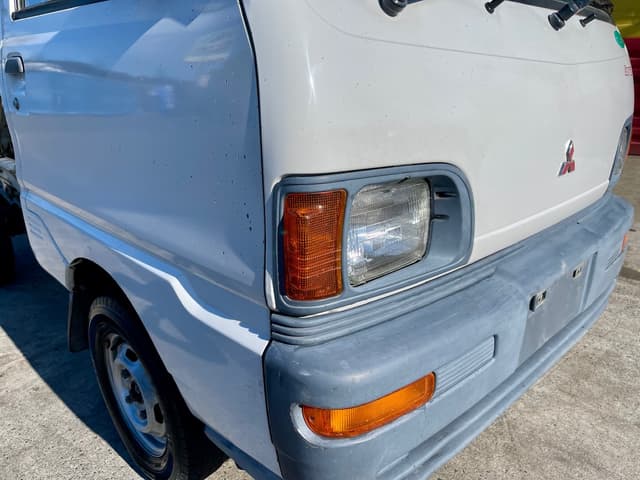 1995 Mitsubishi Minicab JDM car for sale — photo 9 of 25