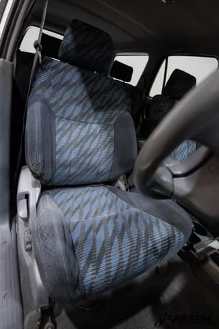 1999 Toyota Hilux JDM car for sale — photo 15 of 25