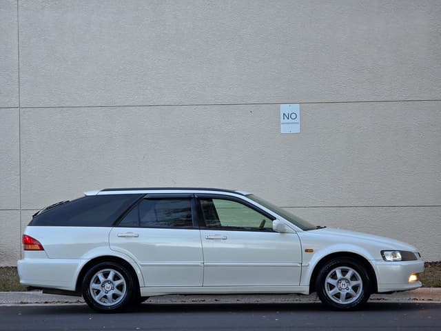 1998 Honda Accord JDM car for sale — photo 2 of 23