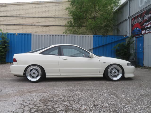 1998 Honda Integra JDM car for sale — photo 10 of 25
