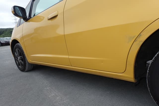 2010 Honda Fit JDM car for sale — photo 19 of 25