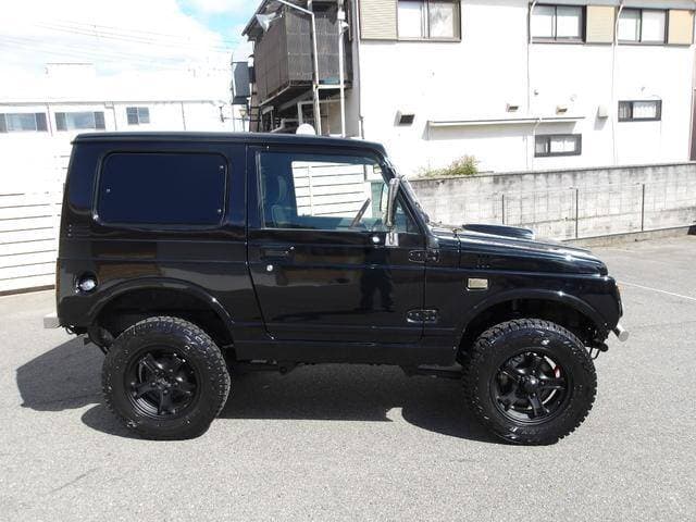 1998 Suzuki Jimny JDM car for sale — photo 4 of 20