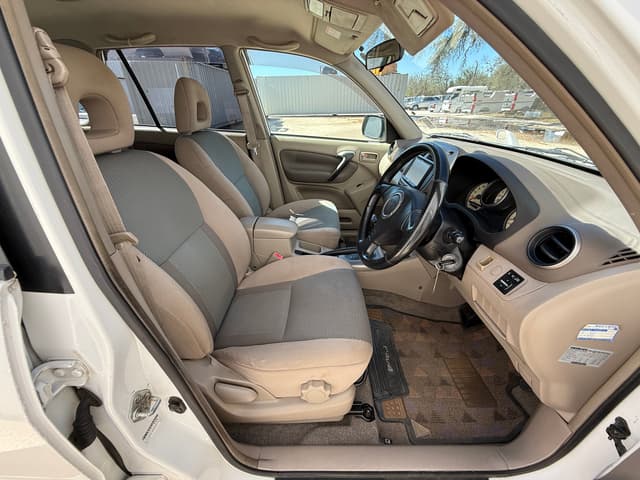2000 Toyota RAV4 JDM car for sale — photo 21 of 22