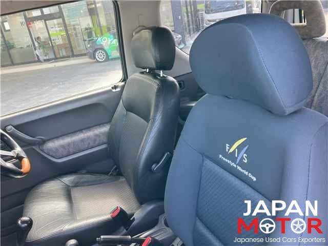 1998 Suzuki Jimny JDM car for sale — photo 10 of 13