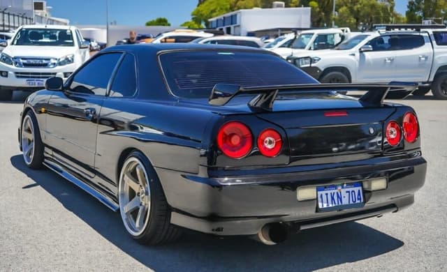 1999 Nissan Skyline JDM car for sale — photo 4 of 20