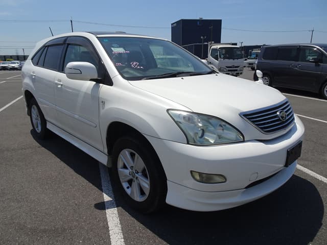 2006 Toyota Harrier JDM car for sale — photo 7 of 10