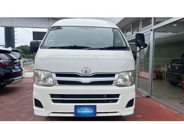 2011 Toyota HiAce JDM car for sale — photo 3 of 25