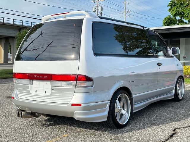 1995 Nissan Largo JDM car for sale — photo 3 of 19