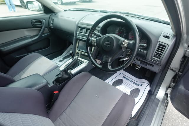 1998 Nissan Skyline JDM car for sale — photo 12 of 16