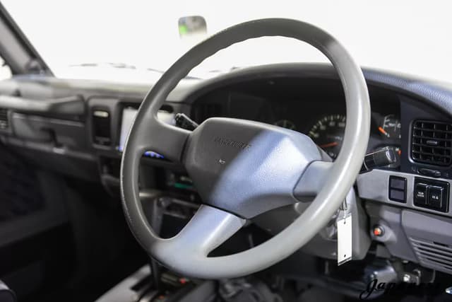 1993 Toyota Land Cruiser Prado JDM car for sale — photo 13 of 25