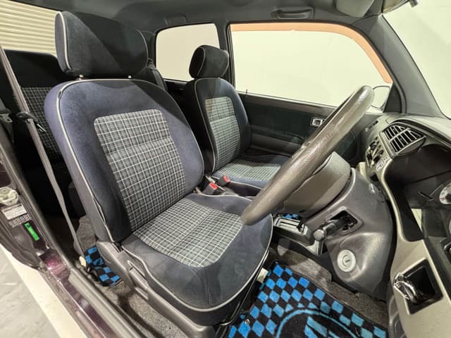 2001 Daihatsu Mira JDM car for sale — photo 11 of 25
