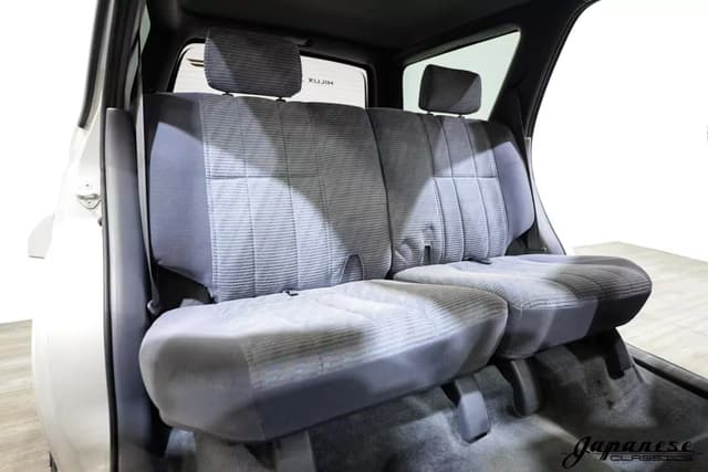 1996 Toyota Hilux JDM car for sale — photo 17 of 25