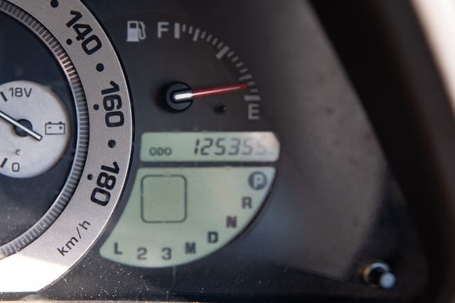 1998 Toyota Altezza JDM car for sale — photo 13 of 14