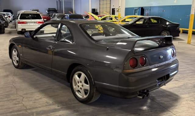 1994 Nissan Skyline JDM car for sale — photo 13 of 25