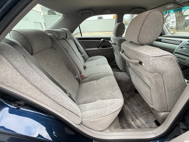 2000 Toyota Crown JDM car for sale — photo 16 of 19