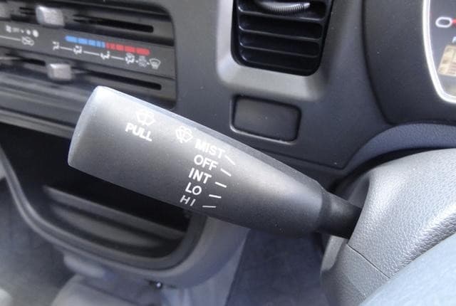 2010 Daihatsu Hijet JDM car for sale — photo 15 of 20